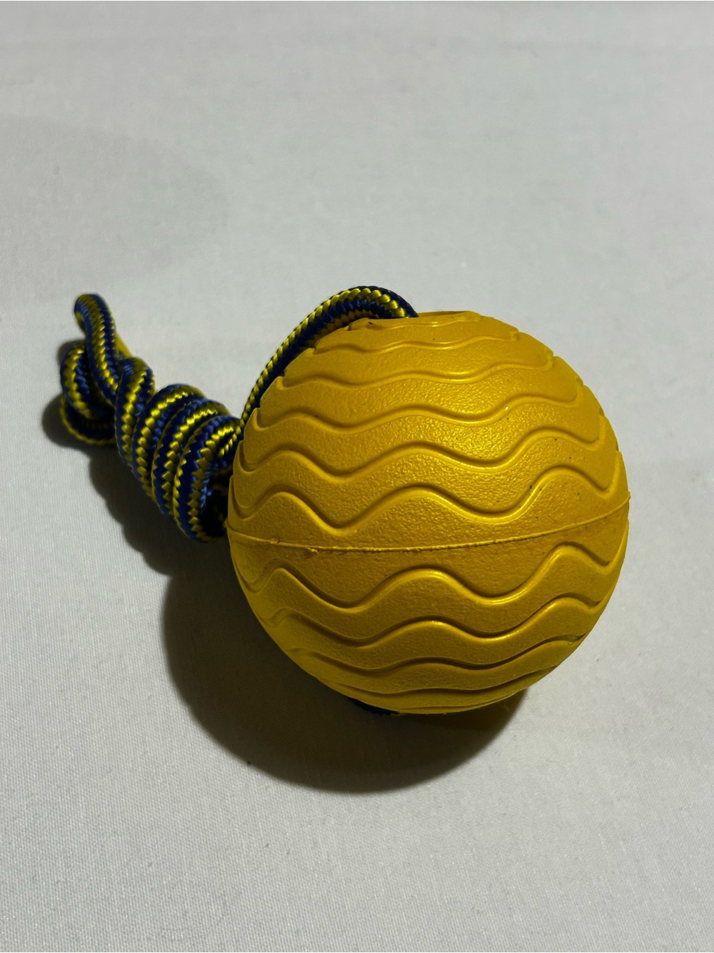 Yellow Wave-Textured Ball Keychain Necklace - Picture 2 of 4